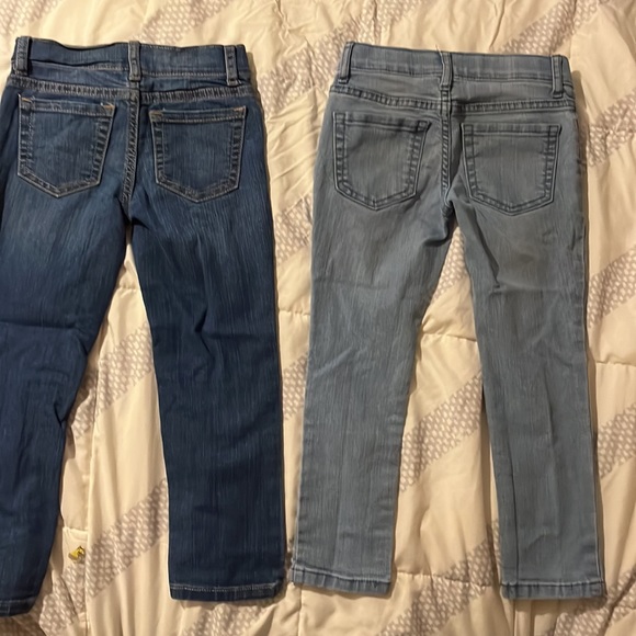 Children’s place jeans - Picture 2 of 3